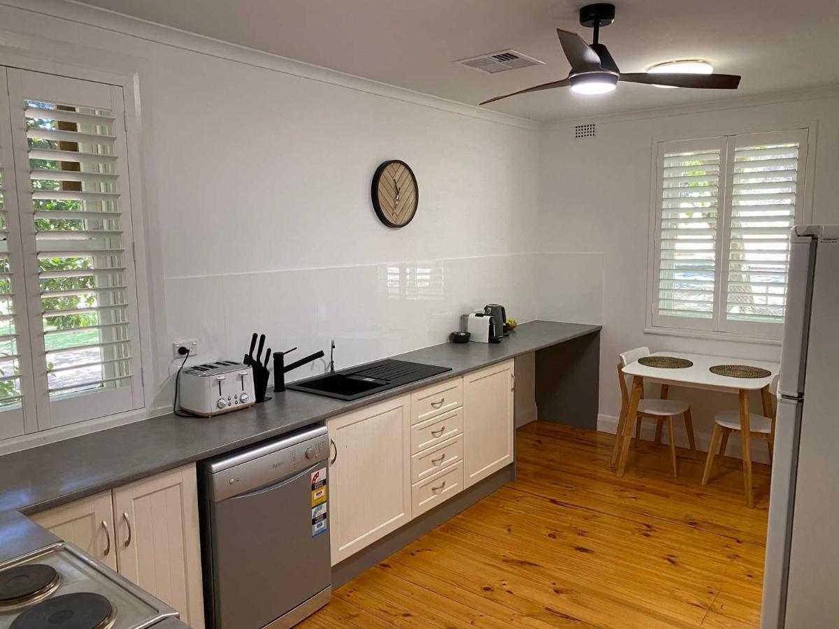 Adelaide Brownhill Creek Tourist Park Hotel ภายนอก รูปภาพ