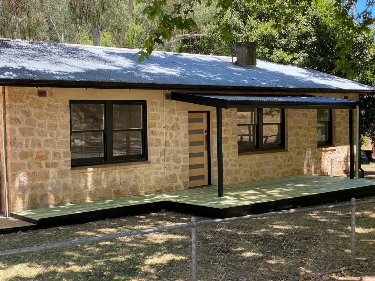 Adelaide Brownhill Creek Tourist Park Hotel ภายนอก รูปภาพ