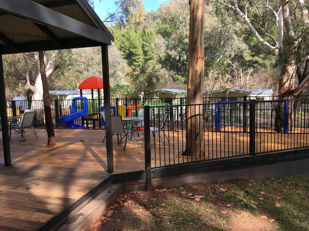 Adelaide Brownhill Creek Tourist Park Hotel ภายนอก รูปภาพ