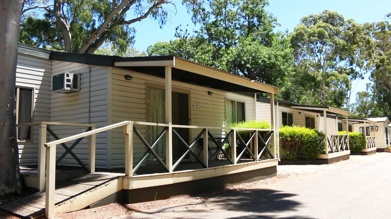 Adelaide Brownhill Creek Tourist Park Hotel ภายนอก รูปภาพ